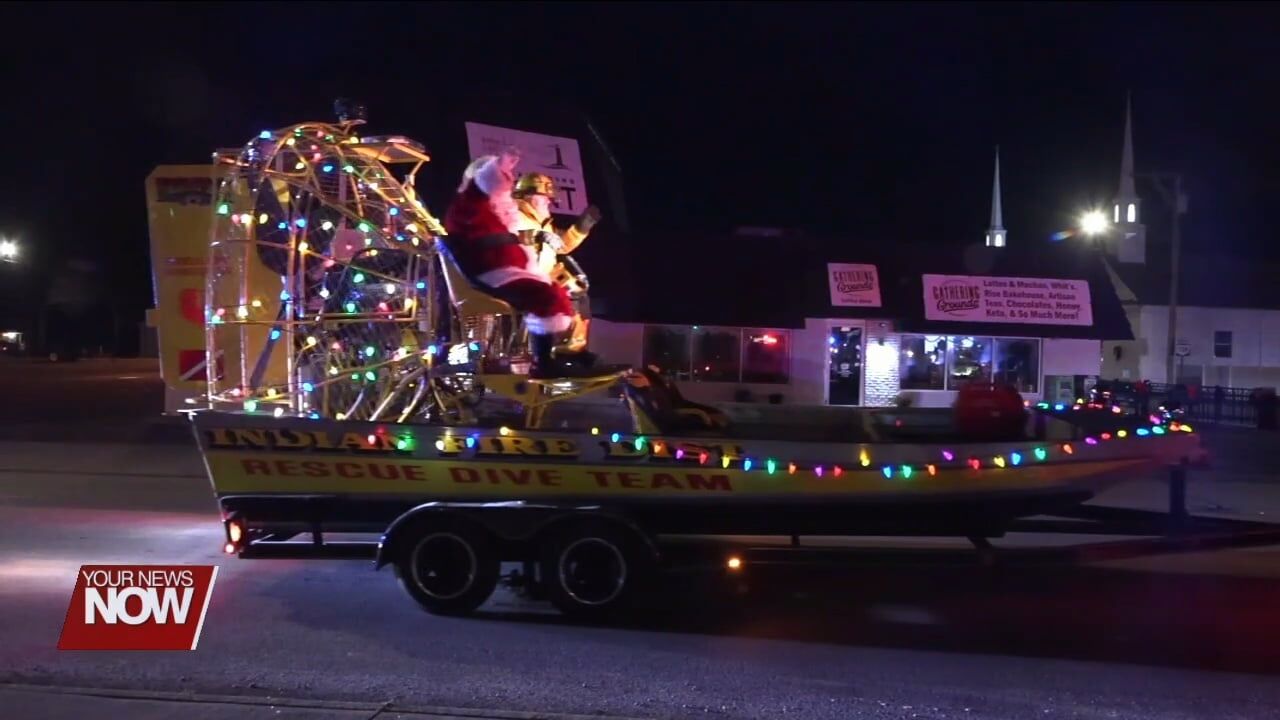 Indian Joint Fire District takes Santa on boat ride through Russells Point